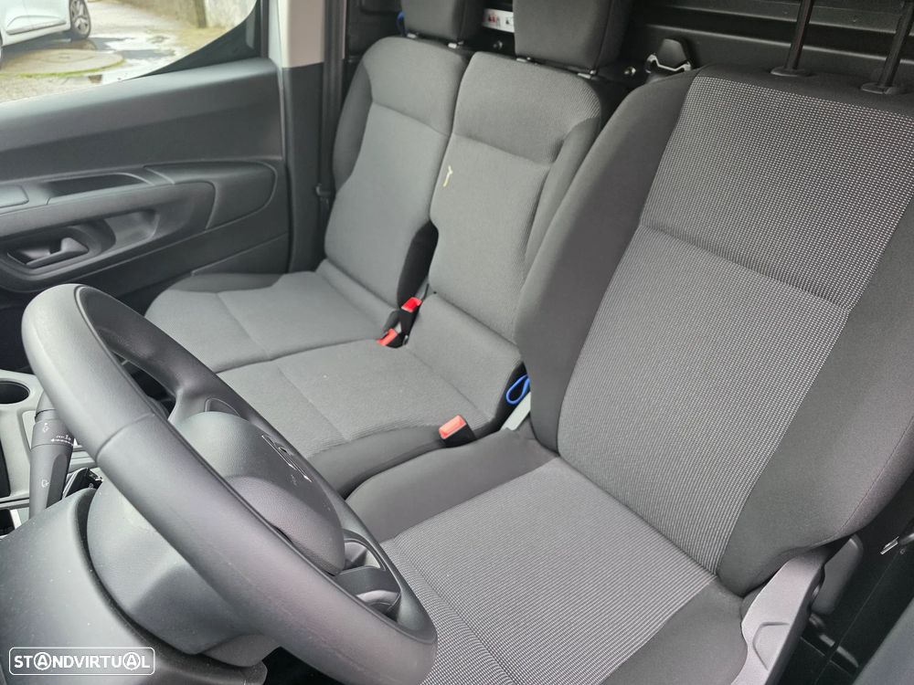 Citroën BERLINGO - 9