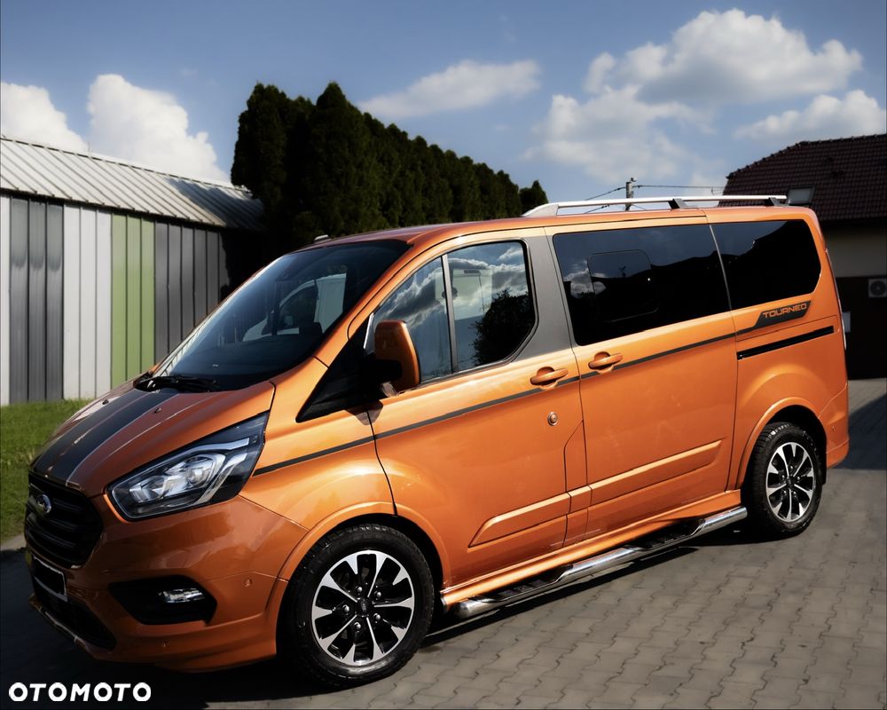 Ford Tourneo Custom 2.0 EcoBlue L1 Sport SelectShift - 1