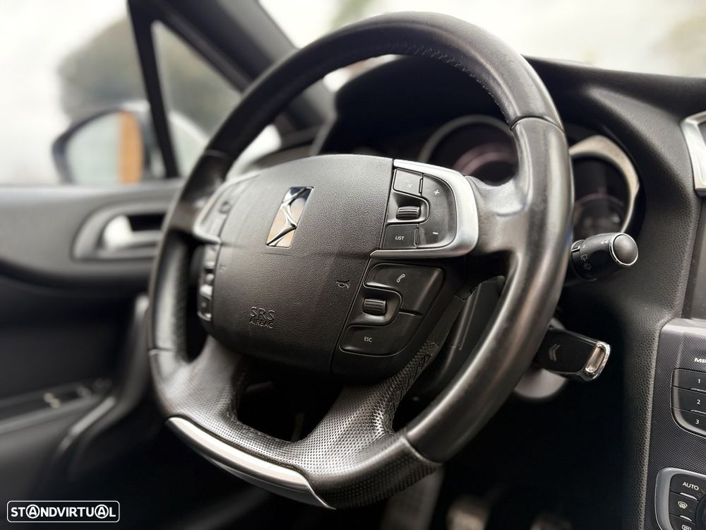 Citroën DS4 1.6 e-HDi So Chic - 9