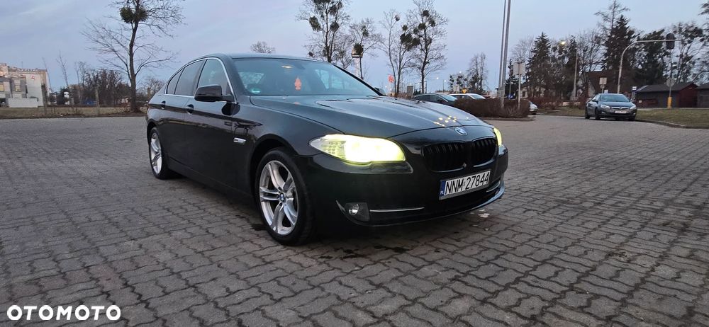 BMW Seria 5 520d - 5