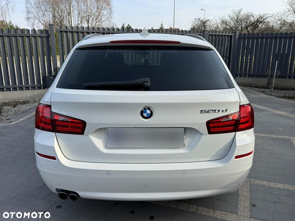 BMW Seria 5 520d - 3