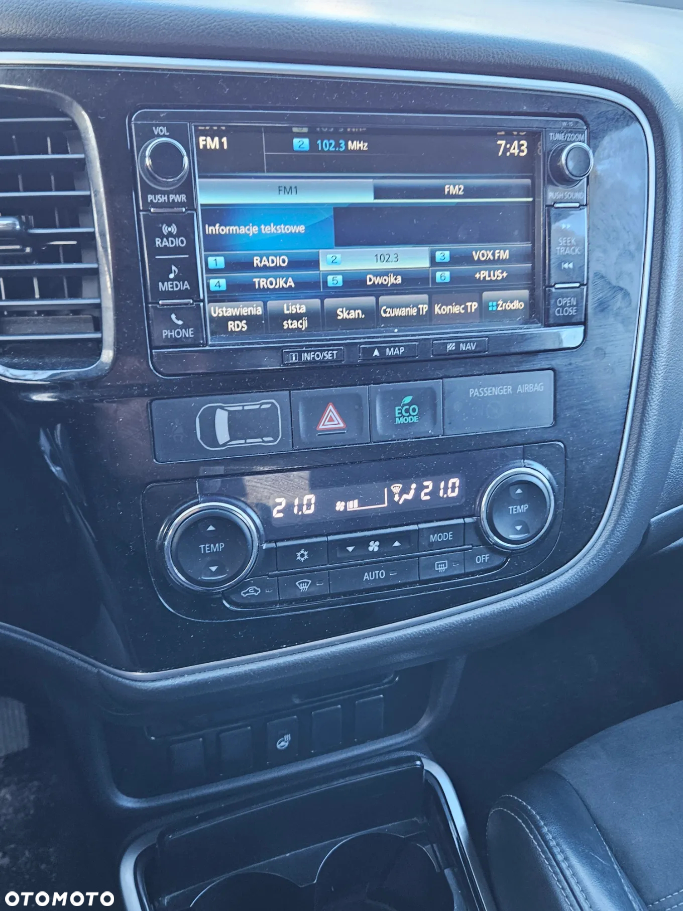 Mitsubishi Outlander PHEV Instyle NAVI - 8