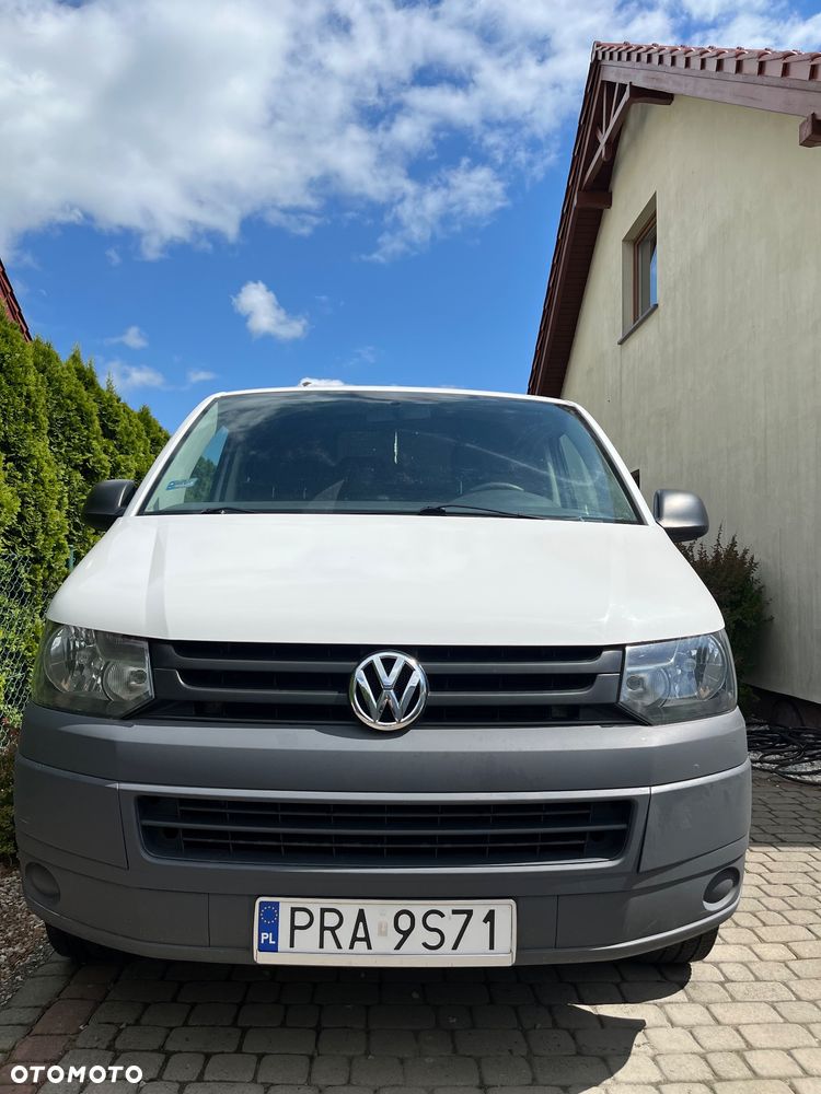 Volkswagen Transporter - 1