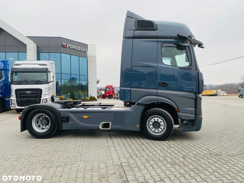 Mercedes-Benz Actros 1845 Retarder Bogato Wyposażony Niemcy niski Przebieg - 3