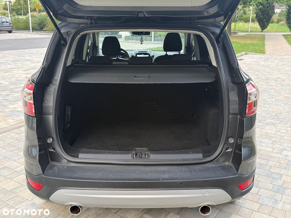 Ford Kuga - 18