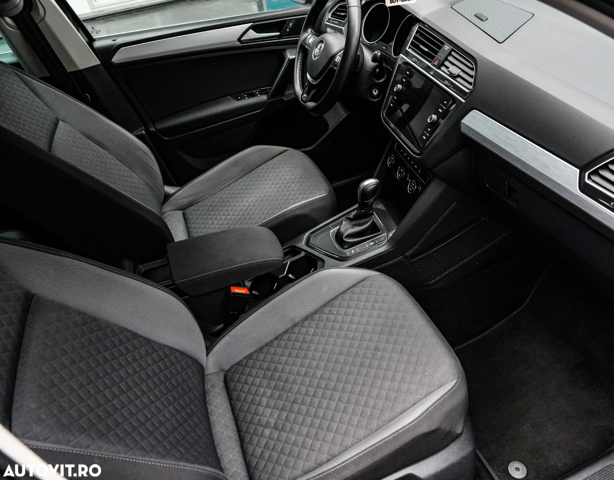 Volkswagen Tiguan 2.0 TDI DPF DSG Comfortline - 12