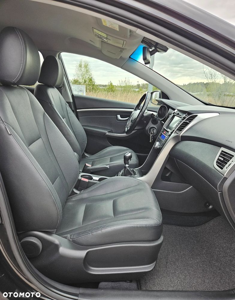 Hyundai i30 1.6 CRDi BlueDrive Premium - 7