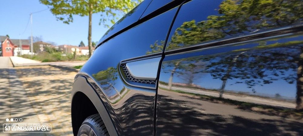 Land Rover Discovery Sport 2.0 eD4 HSE Luxury - 35