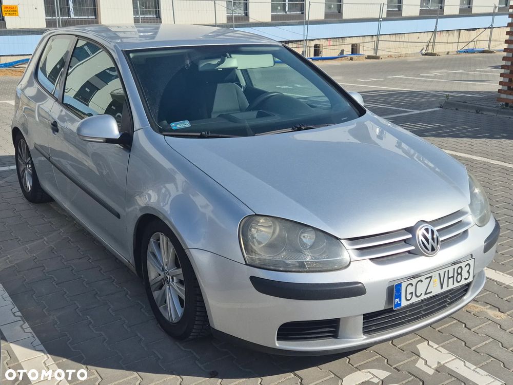 Volkswagen Golf 1.9 TDI 4Motion DPF Tour - 9