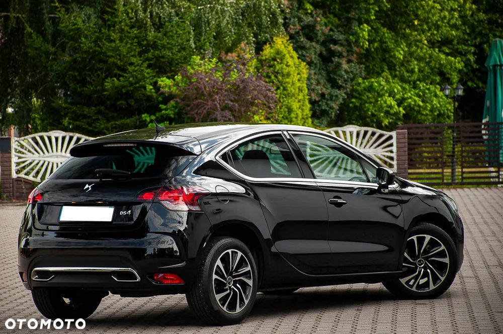 DS Automobiles DS 4 - 12