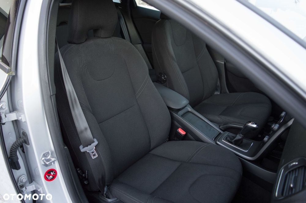 Volvo V40 D2 Drive-E Kinetic - 21
