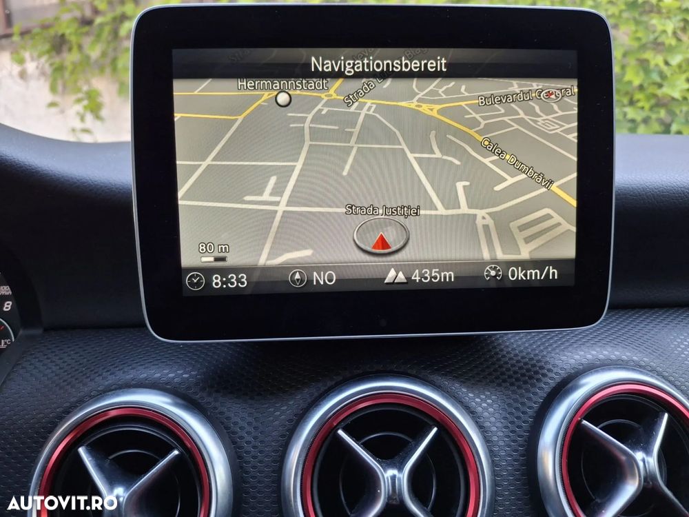 Mercedes-Benz A 180 7G-DCT - 8