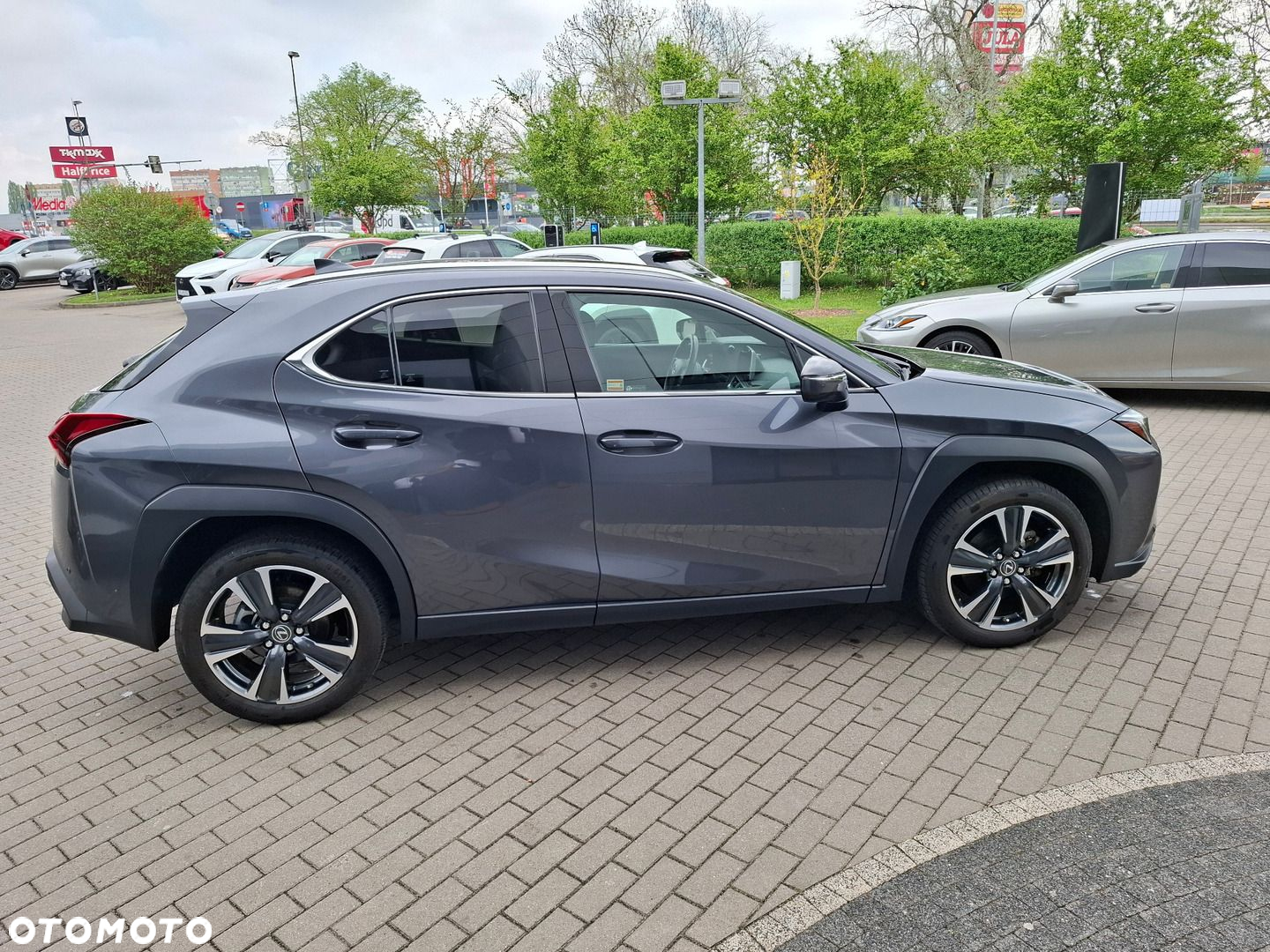Lexus UX - 6