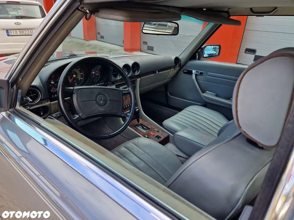 Mercedes-Benz SL - 11