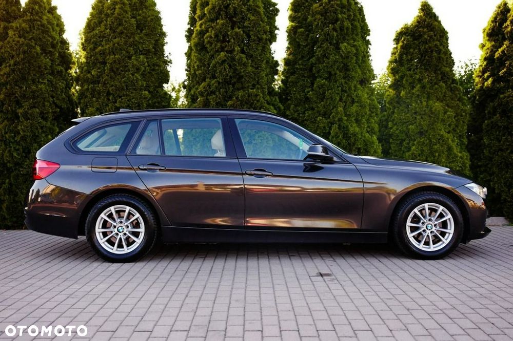 BMW Seria 3 318d Edition Luxury Line Purity - 8