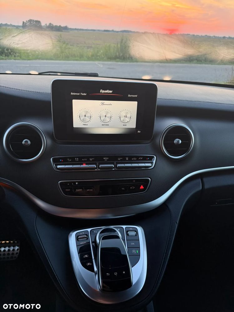 Mercedes-Benz Klasa V 250 (BlueTEC) d Avantgarde 7G-Tronic (d³ugi) - 28