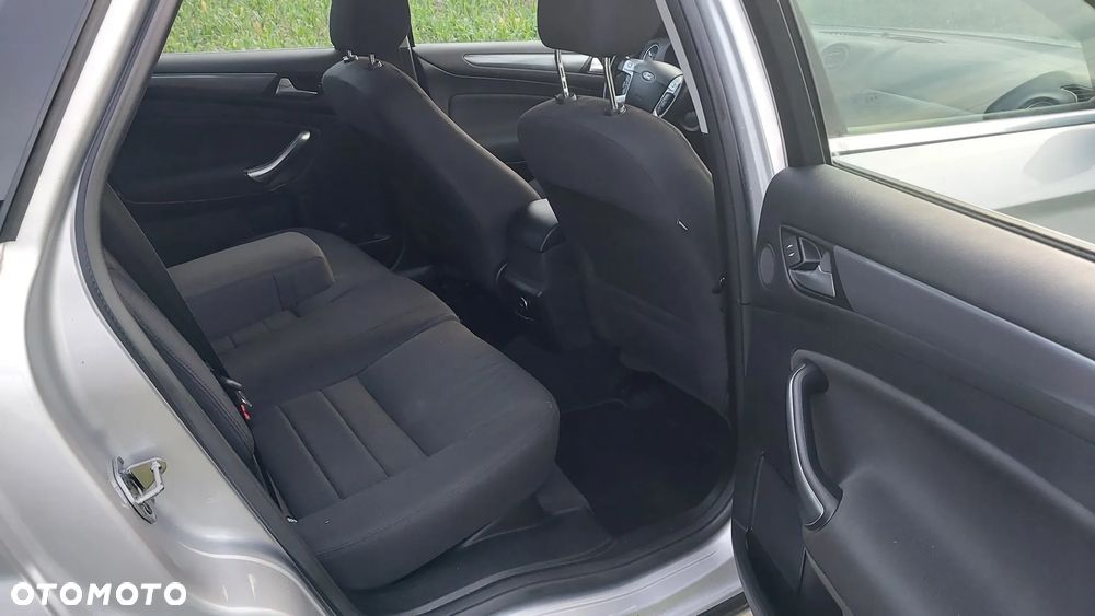 Ford Mondeo 2.0 TDCi Titanium S - 14