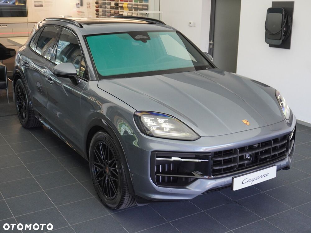 Porsche Cayenne GTS - 8