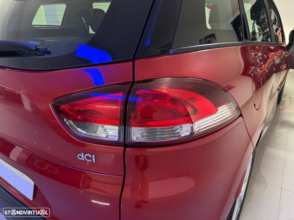 Renault Clio Sport Tourer 1.5 dCi Dynamique S - 33