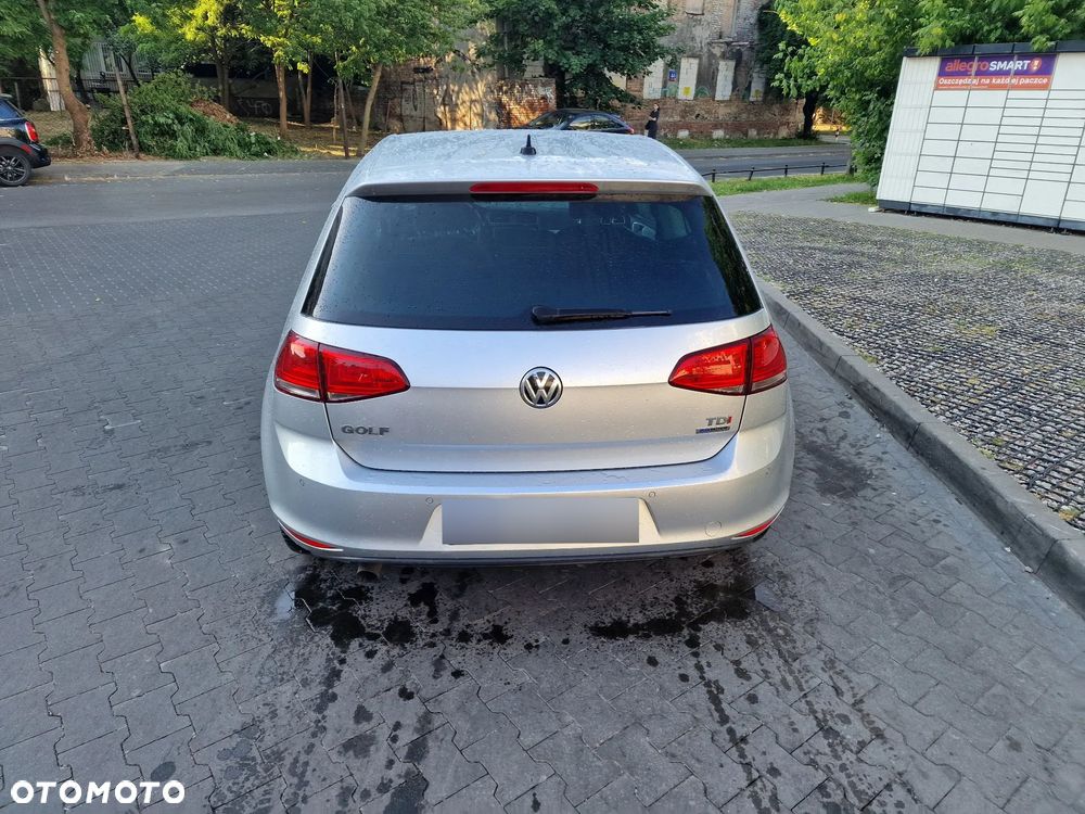 Volkswagen Golf 1.6 TDI BlueMotion Technology Cup - 6
