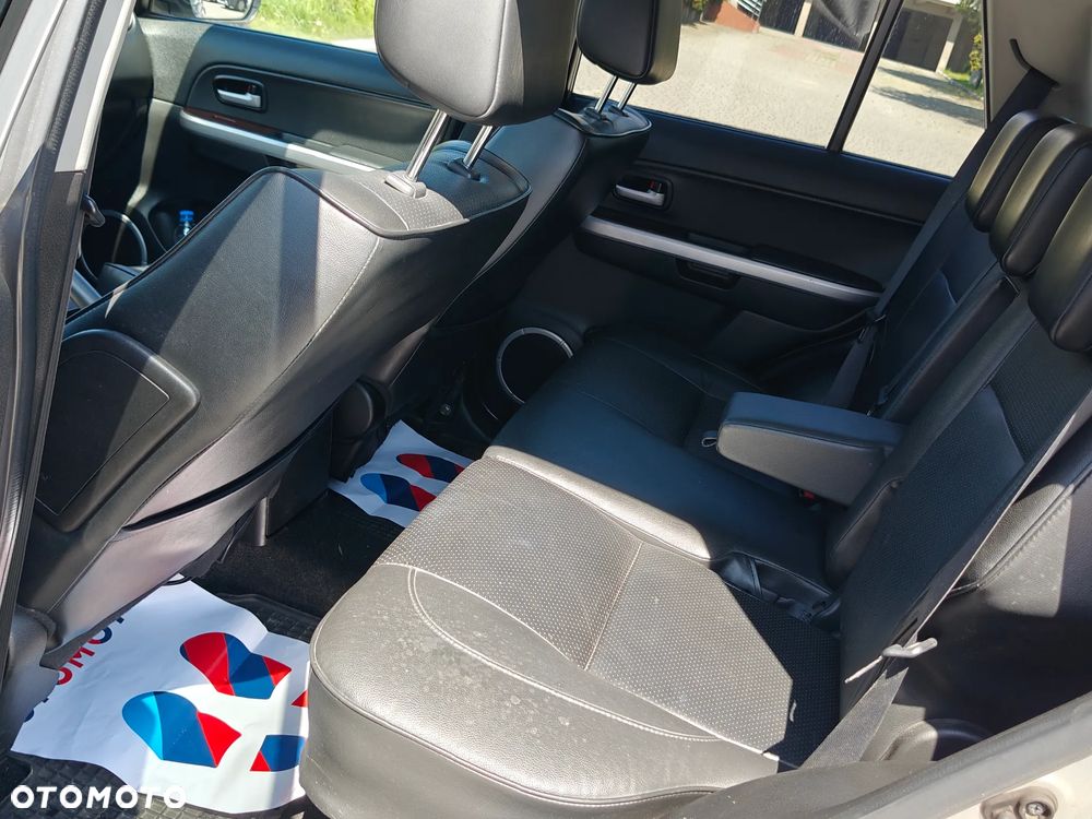 Suzuki Grand Vitara 1.9 DDiS Comfort + DPF - 8