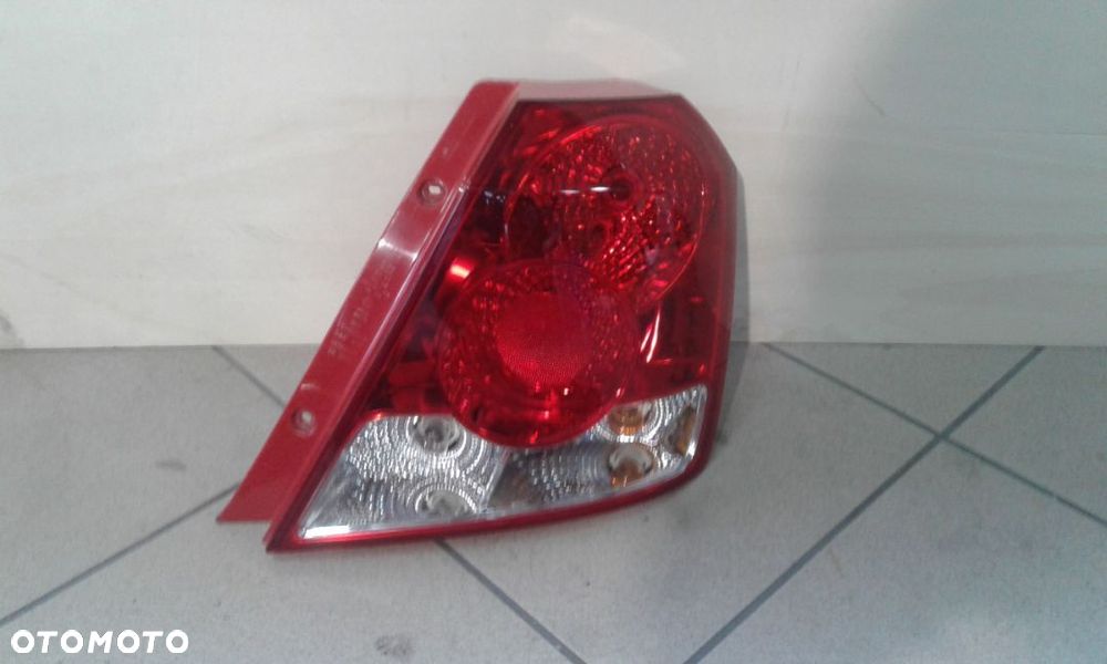 Aveo Kalos prawa lampa tyl Europa - 1