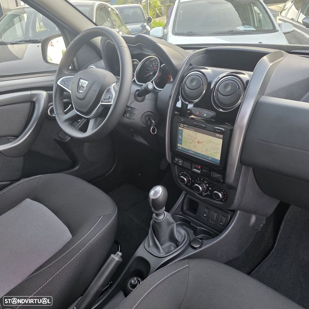 Dacia Duster 1.2 TCe SL Black Shadow - 23