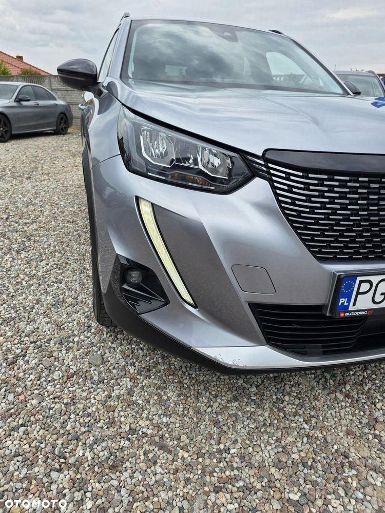 Peugeot 2008 1.5 BlueHDi Allure S&S EAT8 - 15