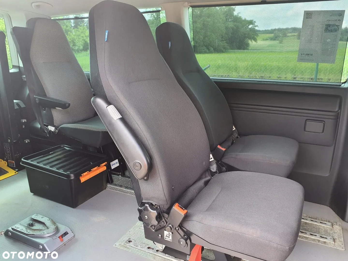 Volkswagen Caravelle 2.0 TDI L2 Comfortline 4Motion DSG - 7