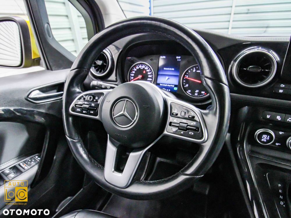 Mercedes-Benz Klasa T 180 d Progressive - 31