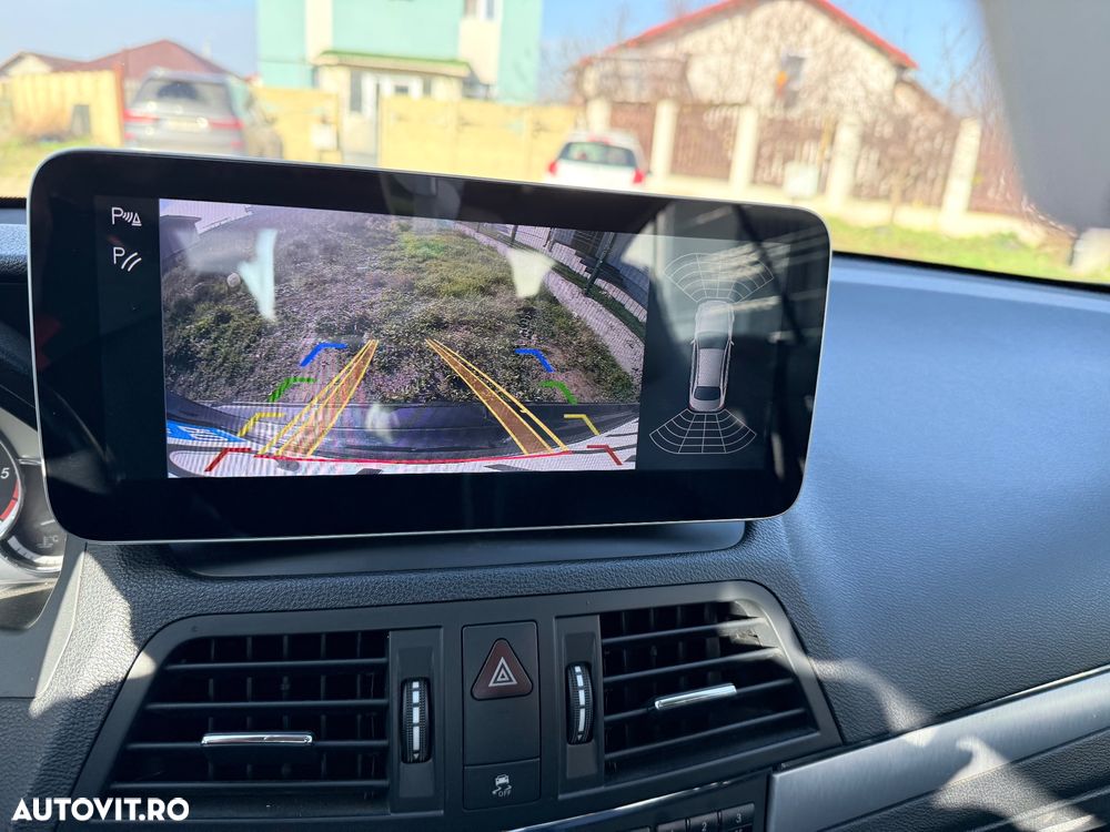 Mercedes-Benz E 350 CDI DPF Coupe BlueEFFICIENCY 7G-TRONIC Avantgarde - 8