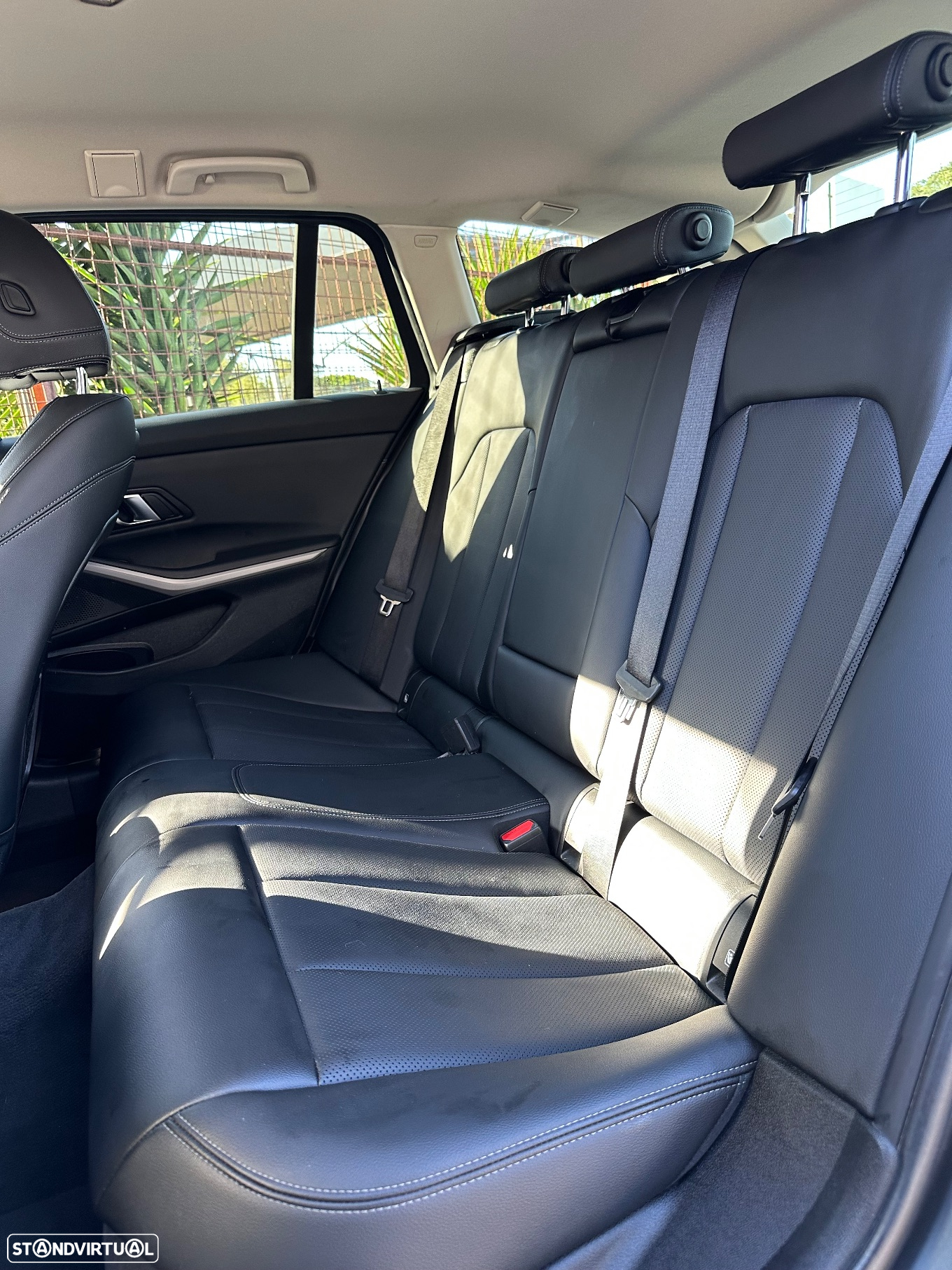 BMW 330 e Touring Aut. Advantage - 27