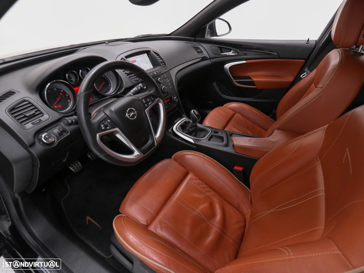Opel Insignia Sports Tourer - 7