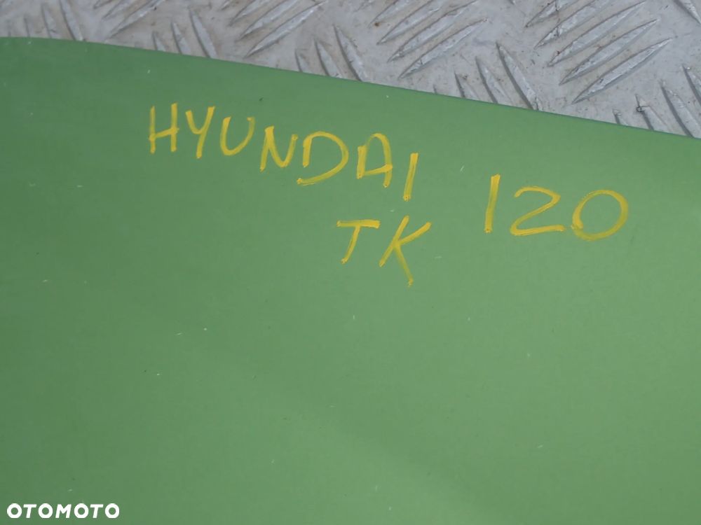 MASKA HYUNDAI  I20  KOLOR  TK - 4