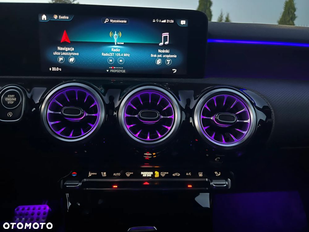 Mercedes-Benz Klasa A 200 AMG Line 7G-DCT - 15