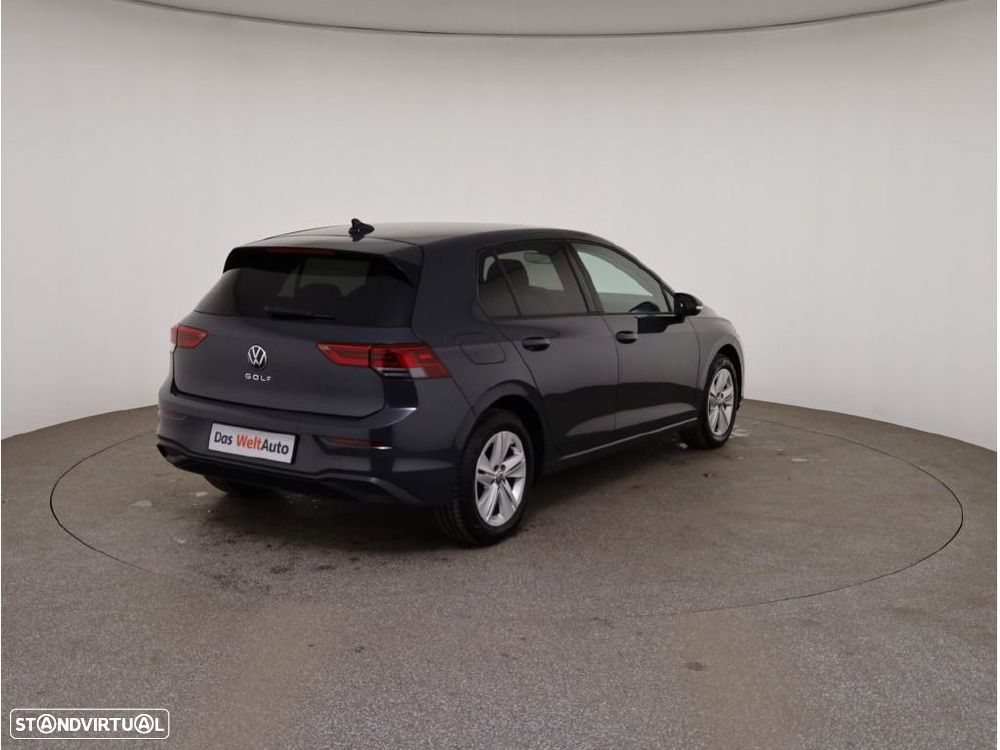 VW Golf 1.0 eTSI Life DSG - 7
