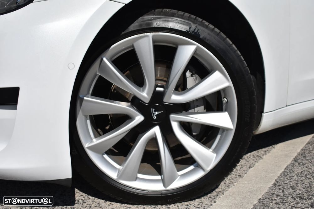 Tesla Model 3 Standard RWD Plus - 18