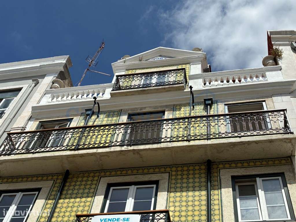 Apartamento T2 remodelado com terraço e vista rio Tejo, em Santa Ap... - Grande imagem: 5/17