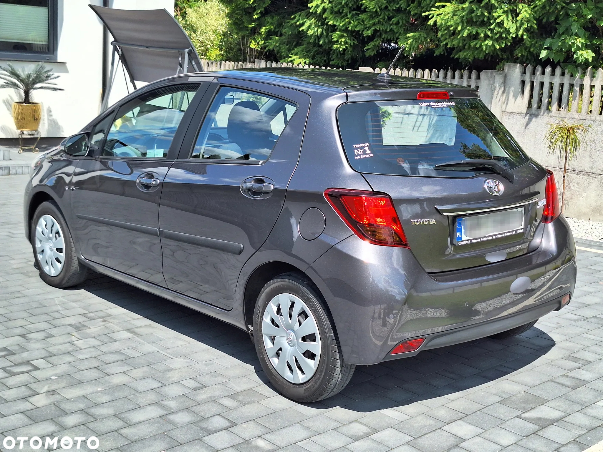 Toyota Yaris 1.33 Premium - 10