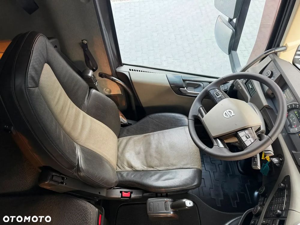 Volvo FH/500/EURO6/SKÓRY/NAVI/XENON/SPROWADZONY Z DE - 28