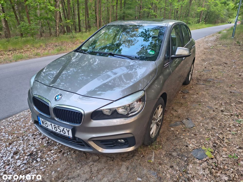 BMW Seria 2 218d - 1