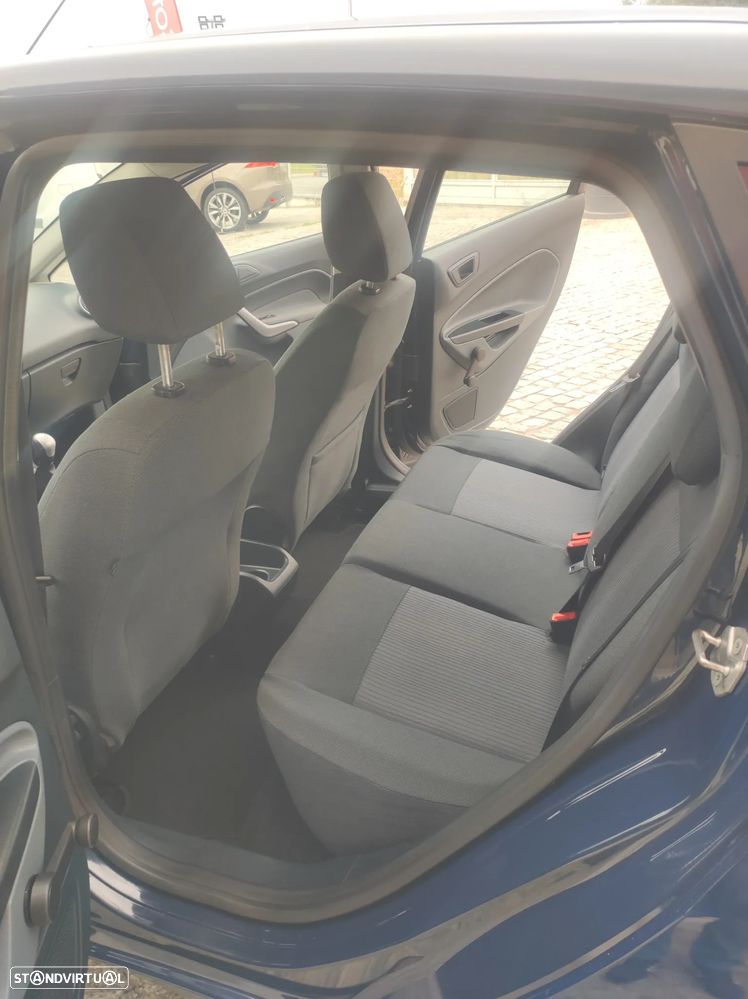Ford Fiesta 1.25 Trend - 24