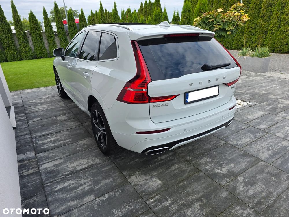 Volvo XC 60 D4 SCR R-Design - 3