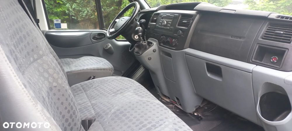 Ford Transit 4X4 Webasto Wciągarka Bagażnik Dachowy Klima Łańcuch rozrządu 2.2TDCI - 17