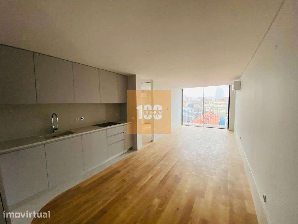 T2 duplex terraço - Mártires da Liberdade - Grande imagem: 2/27