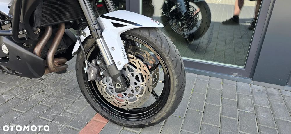 Kawasaki Versys 650 - 7