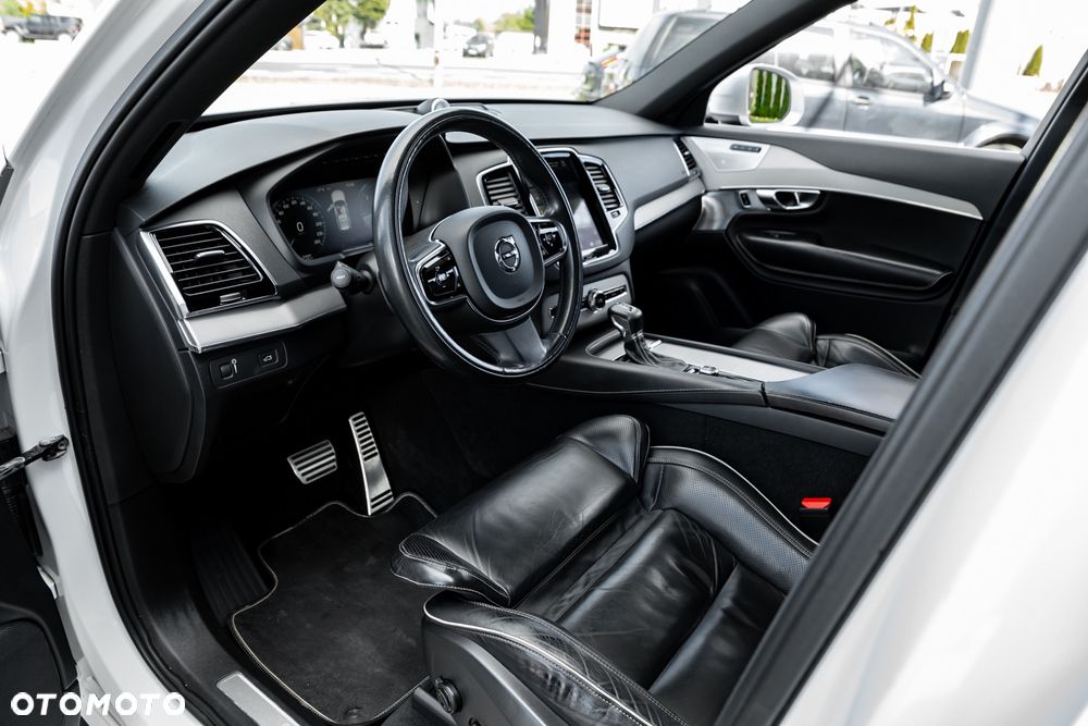 Volvo XC 90 - 15