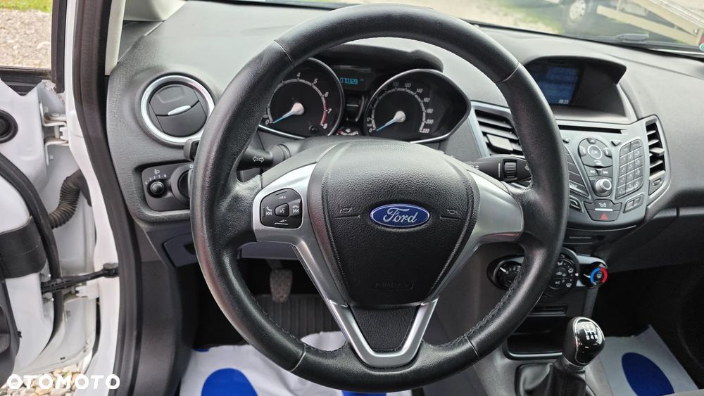 Ford Fiesta 1.25 SYNC Edition - 14
