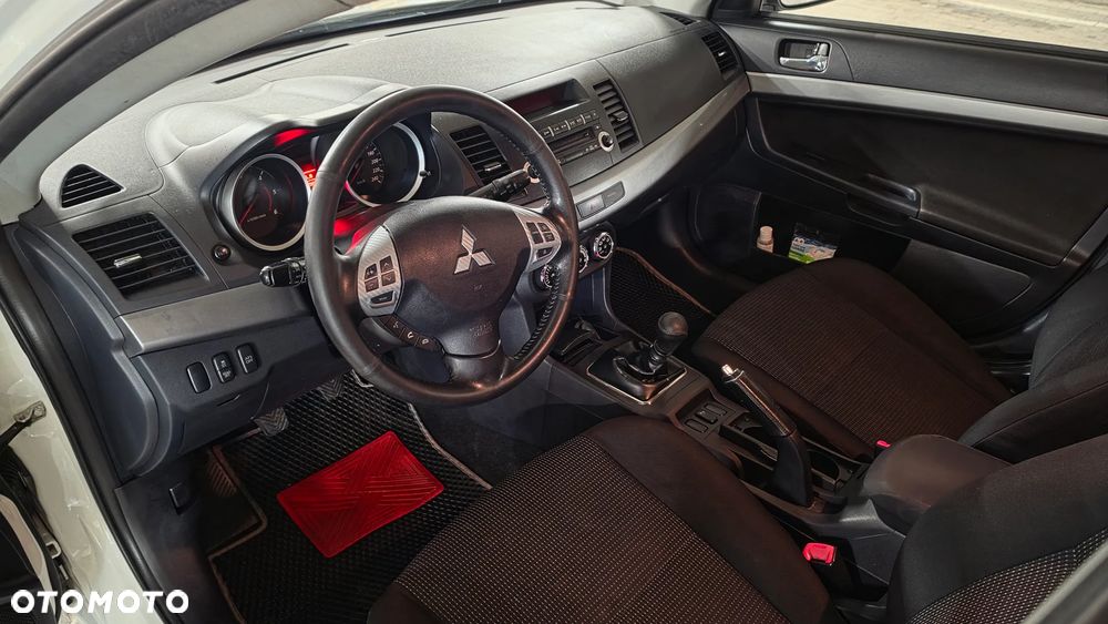 Mitsubishi Lancer 1.8 DID Invite - 19