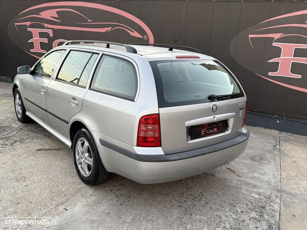 Skoda Octavia Break 1.4 Ambiente - 4